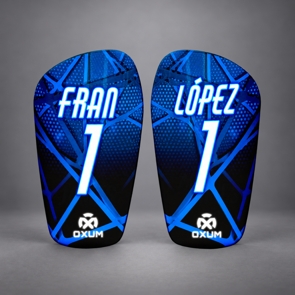 ONE MINOTAUR ESPINILLERAS DE FÚTBOL PERSONALIZADAS