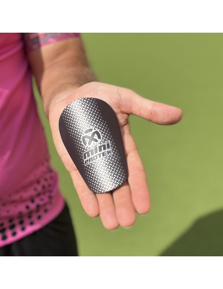 AIRLITE BASIC SOCCER SHIN GUARDS