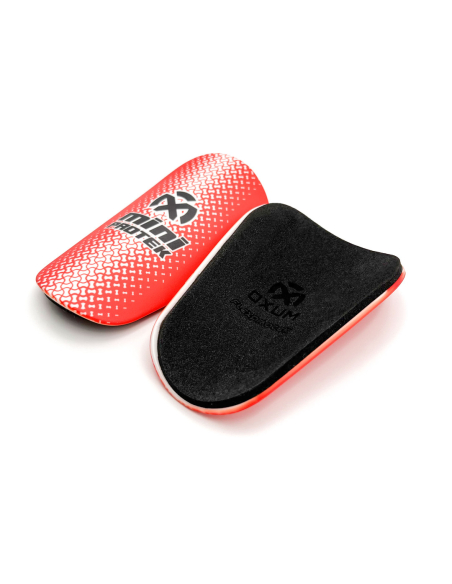 AIRLITE BASIC ESPINILLERAS DE FÚTBOL