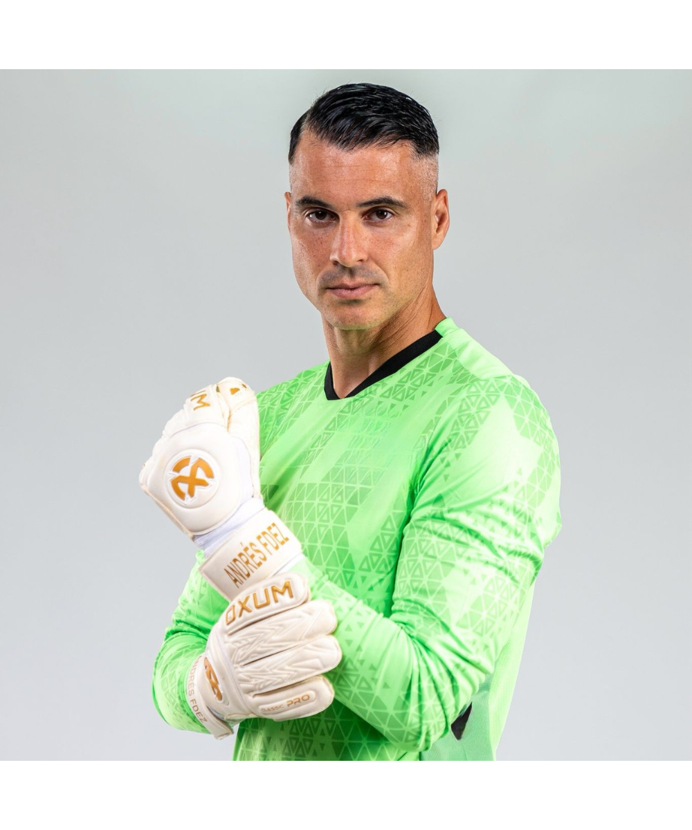 GUANTES CLASSIC PRO BLACK PERSONALIZABLES